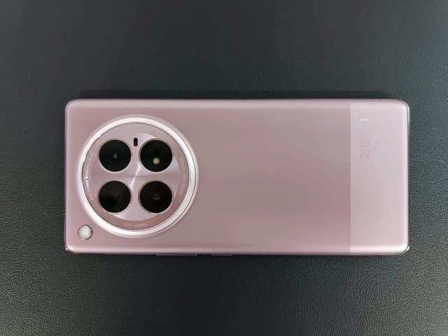 Infinix Zero 40 Series Meluncur, Kameranya Cocok Buat Nge-vlog Infinix Zero 40 Series Meluncur, Kameranya Cocok Buat Nge-vlog