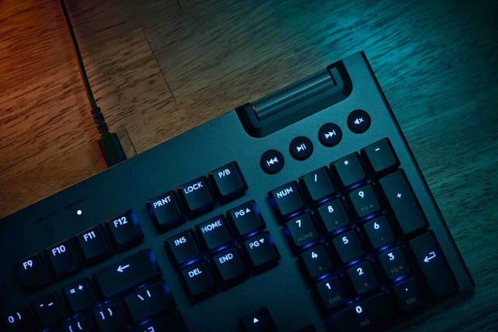 Logitech Jual G915 X, Keyboard Gaming Wireless Rp3 Jutaan Paling Tipis Logitech Jual G915 X, Keyboard Gaming Wireless Rp3 Jutaan Paling Tipis