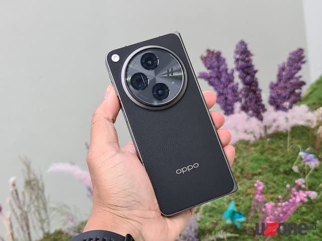 Menggenggam Oppo Find N3: Lebih Mewah, Kuat, Kamera Hebat Menggenggam Oppo Find N3: Lebih Mewah, Kuat, Kamera Hebat
