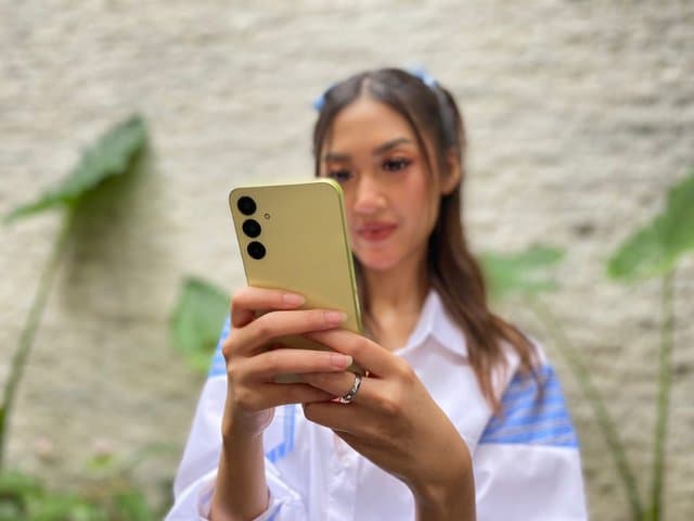Kamera 50 MP Galaxy A25 5G yang Anti Ngeblur Kamera 50 MP Galaxy A25 5G yang Anti Ngeblur