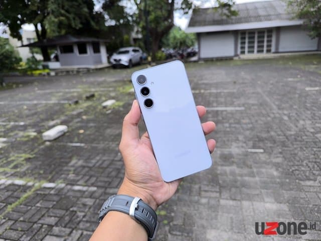 Samsung Galaxy A35 & A55 Bakal Kebagian Galaxy AI di One UI 6.1.1 Samsung Galaxy A35 & A55 Bakal Kebagian Galaxy AI di One UI 6.1.1