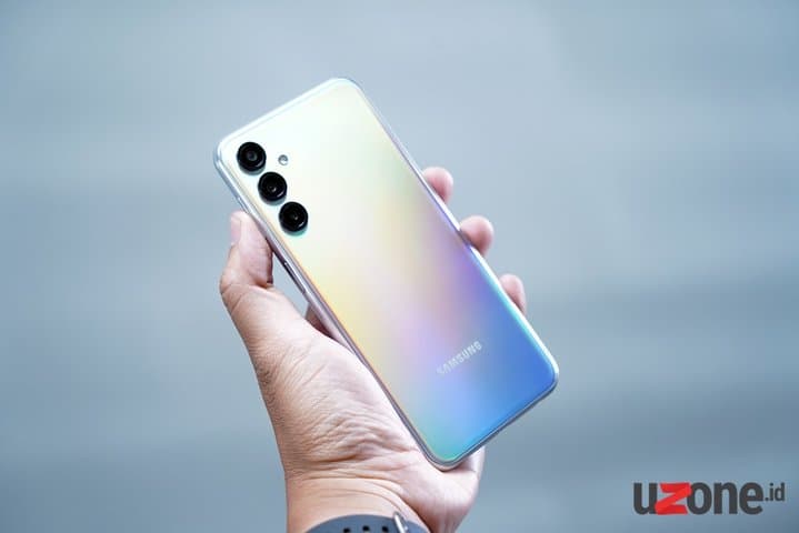 Kamera 108 MP Samsung Galaxy M54 5G yang <i>Overkill</i> Kamera 108 MP Samsung Galaxy M54 5G yang <i>Overkill</i>