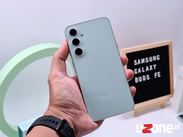 Review Samsung Galaxy S23 FE: Premium, Murah, Idamannya 'Kaum Mending' Review Samsung Galaxy S23 FE: Premium, Murah, Idamannya 'Kaum Mending'