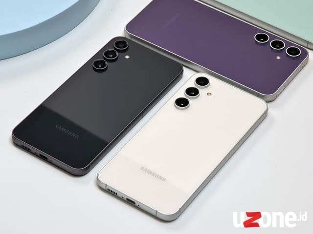 Samsung Galaxy S23 FE vs S21 FE: Mau Upgrade atau Cari yang Murah? Samsung Galaxy S23 FE vs S21 FE: Mau Upgrade atau Cari yang Murah?