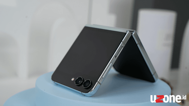 Flex Hinge Bikin Galaxy Z Flip5 dan Z Fold5 Lebih Tahan Banting Flex Hinge Bikin Galaxy Z Flip5 dan Z Fold5 Lebih Tahan Banting