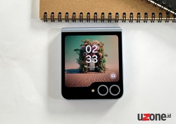 Transformasi Ponsel Jadi Kamera Sinematik ala Galaxy Z Flip6 Transformasi Ponsel Jadi Kamera Sinematik ala Galaxy Z Flip6