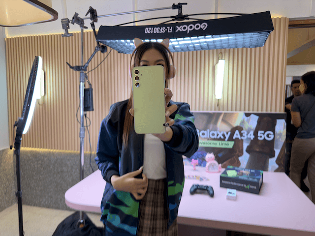 Galaxy A34 5G Hadir Warna Lime, dapat Bonus Paket Game Rp 1 Juta Galaxy A34 5G Hadir Warna Lime, dapat Bonus Paket Game Rp 1 Juta