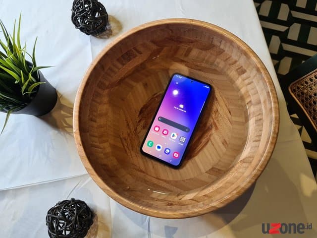 Praktis! Ngonten TikTok dan Reels Pakai Samsung Galaxy A54 5G Praktis! Ngonten TikTok dan Reels Pakai Samsung Galaxy A54 5G