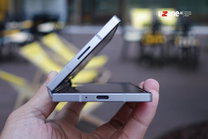 Flex Mode di Galaxy Z Fold6, Sensasi Laptop Mini dalam Genggaman Flex Mode di Galaxy Z Fold6, Sensasi Laptop Mini dalam Genggaman