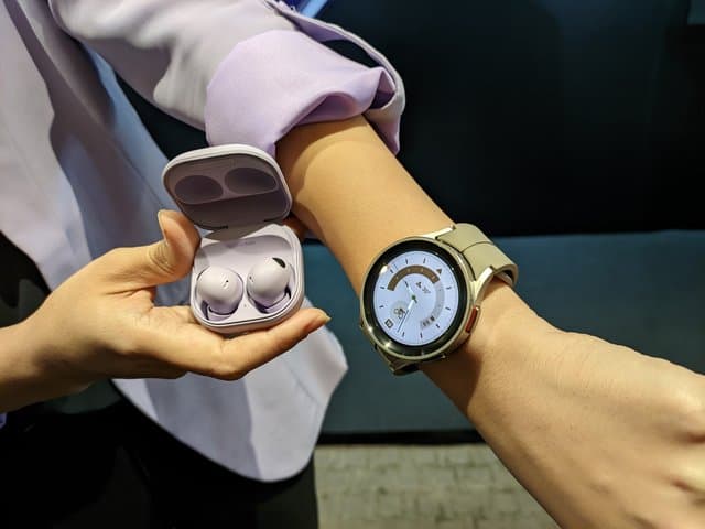 Samsung Galaxy Watch5 dan Buds2 Pro, Combo Pas untuk Olahraga Samsung Galaxy Watch5 dan Buds2 Pro, Combo Pas untuk Olahraga