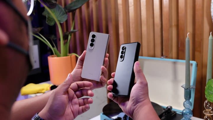 Siap-siap Apple! Produk Samsung Bakal Dirancang Mantan Bos Mercedes-Benz Siap-siap Apple! Produk Samsung Bakal Dirancang Mantan Bos Mercedes-Benz