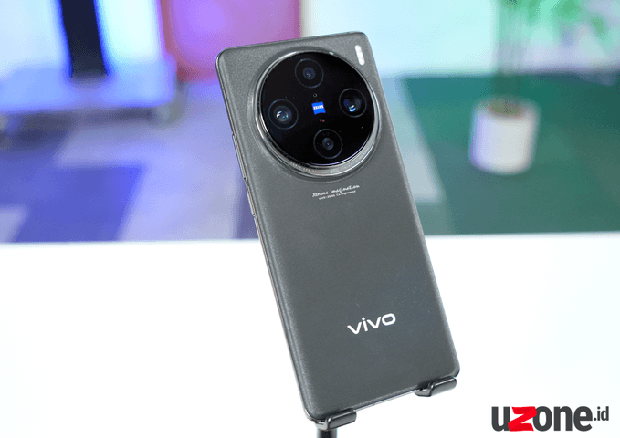 Warna Berkilau dari Vivo X200 yang Bakal Rilis Bulan Depan Warna Berkilau dari Vivo X200 yang Bakal Rilis Bulan Depan