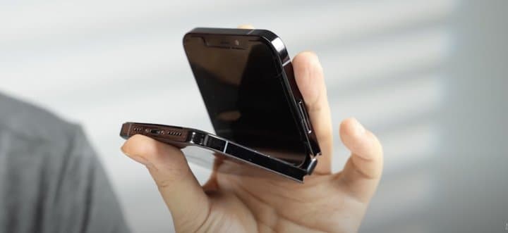 Gak Sabaran, Fanboy Apple Bikin iPhone Lipat Sendiri Gak Sabaran, Fanboy Apple Bikin iPhone Lipat Sendiri