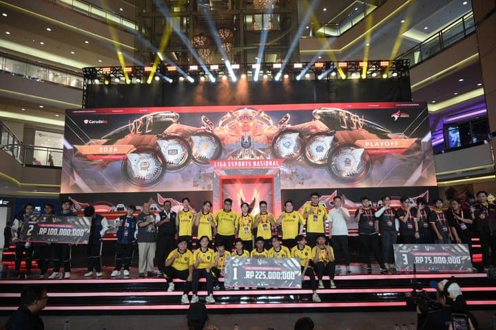 Grand Final Liga 1 Esports Nasional 2024: ONIC Miracle Juara! Grand Final Liga 1 Esports Nasional 2024: ONIC Miracle Juara!