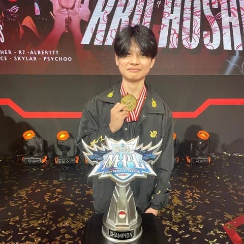 RRQ AETHER, ‘Jungler’ Berbakat yang Bakal Adu Skill di Uzone Gladiator! RRQ AETHER, ‘Jungler’ Berbakat yang Bakal Adu Skill di Uzone Gladiator!