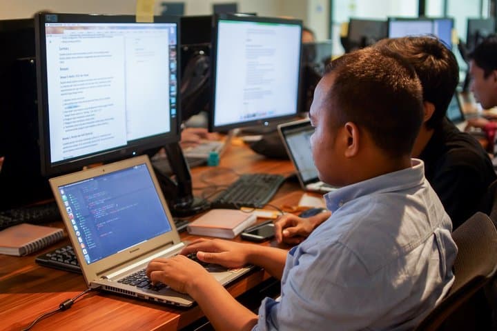 Hacktiv8 Buka Kampus Coding Baru, Bayar Pelatihannya Bisa Dicicil Hacktiv8 Buka Kampus Coding Baru, Bayar Pelatihannya Bisa Dicicil