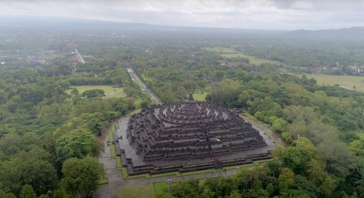 Usai PHK, Zenius <i>Collab</i> dengan Kemenparekraf untuk Pariwisata Lokal Usai PHK, Zenius <i>Collab</i> dengan Kemenparekraf untuk Pariwisata Lokal