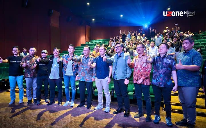 'Derang Daring', Potret Internet untuk Semua Lapisan Masyarakat 'Derang Daring', Potret Internet untuk Semua Lapisan Masyarakat