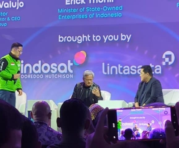 CEO Nvidia Jensen Huang Tiba-tiba di-Videocall Prabowo, Ngomongin Apa? CEO Nvidia Jensen Huang Tiba-tiba di-Videocall Prabowo, Ngomongin Apa?