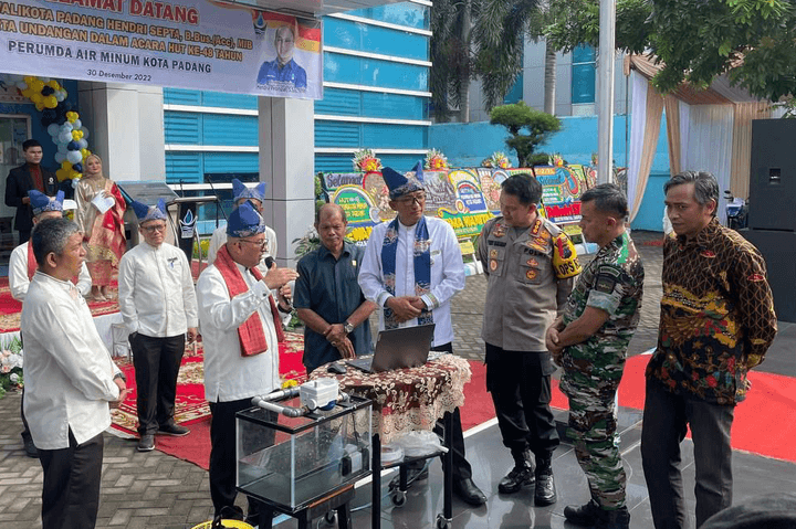 Lewat IoT, Telkom Dukung Digitalisasi Pemantauan Konsumsi Air di Padang Lewat IoT, Telkom Dukung Digitalisasi Pemantauan Konsumsi Air di Padang