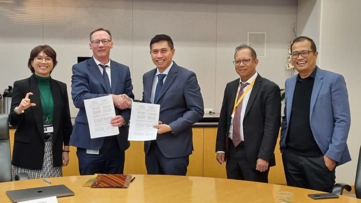 Sinergi Telkom dan Cisco untuk Data Center dan Software Define Network Sinergi Telkom dan Cisco untuk Data Center dan Software Define Network