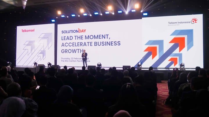 Teknologi Pintar yang Dipamerkan di Telkomsel Solution Day 2024 Teknologi Pintar yang Dipamerkan di Telkomsel Solution Day 2024