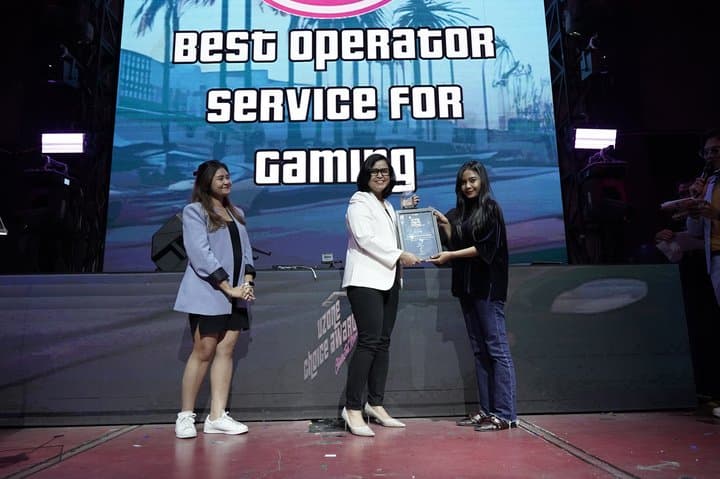 Indosat Tri H3RO Menangkan Best Operator Service for Gaming UCA 2024 Indosat Tri H3RO Menangkan Best Operator Service for Gaming UCA 2024