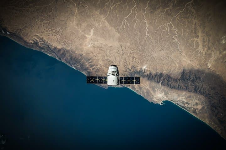 Tak Ada yang Sempurna, Ini Kekurangan dan Kelebihan Internet Starlink Tak Ada yang Sempurna, Ini Kekurangan dan Kelebihan Internet Starlink