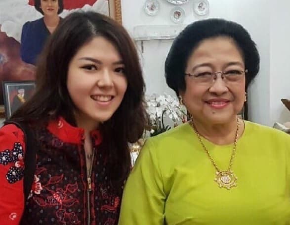 Kenapa Milenial Harus Dukung Tina Toon Jadi Calon Anggota DPRD?