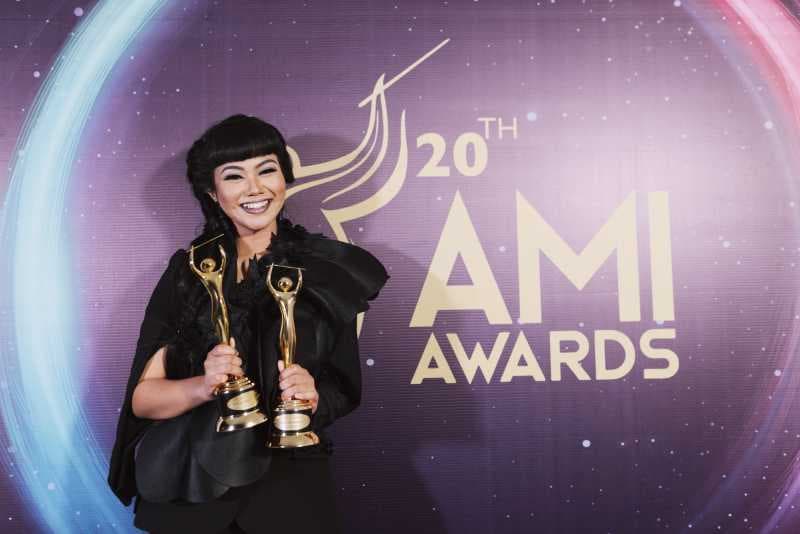 Buah Manis Yura Yunita di AMI Awards 2017 