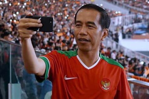 Jokowi Touring Naik Moge di Sukabumi