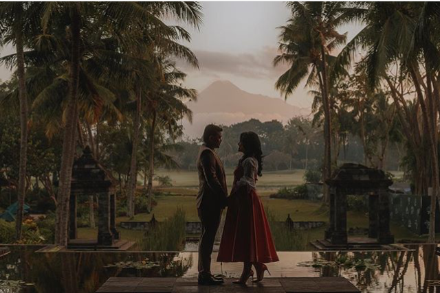 Kahiyang Ayu - Bobby Nasution Resmi Menikah 