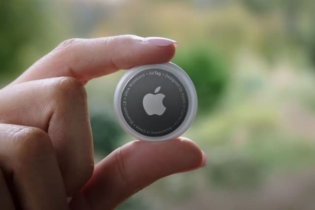 Nama Sama, Wanita Bernama Siri 'Tuntut' Apple Kasih Hadiah Ultah