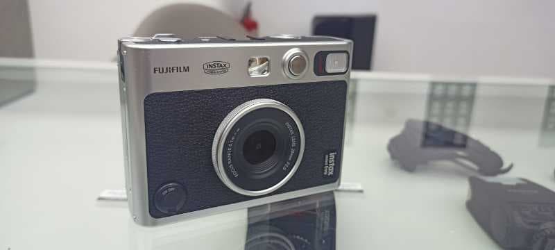 8 Kelebihan Fujifilm Instax Mini Evo, Dijual Rp3 Juta