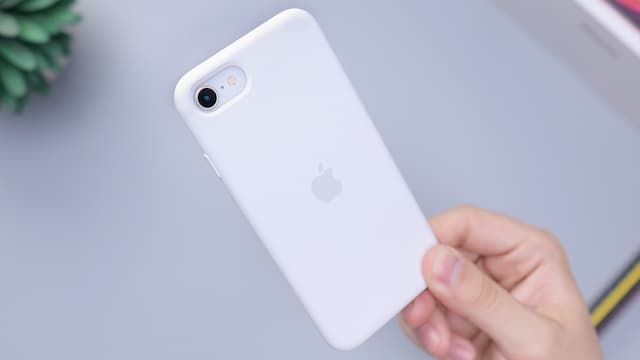 iPhone SE 2022 Dirilis Maret?