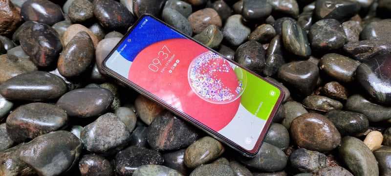 VIDEO: Review Galaxy A52s 5G, Ponsel Anti Air dengan Kamera 64MP