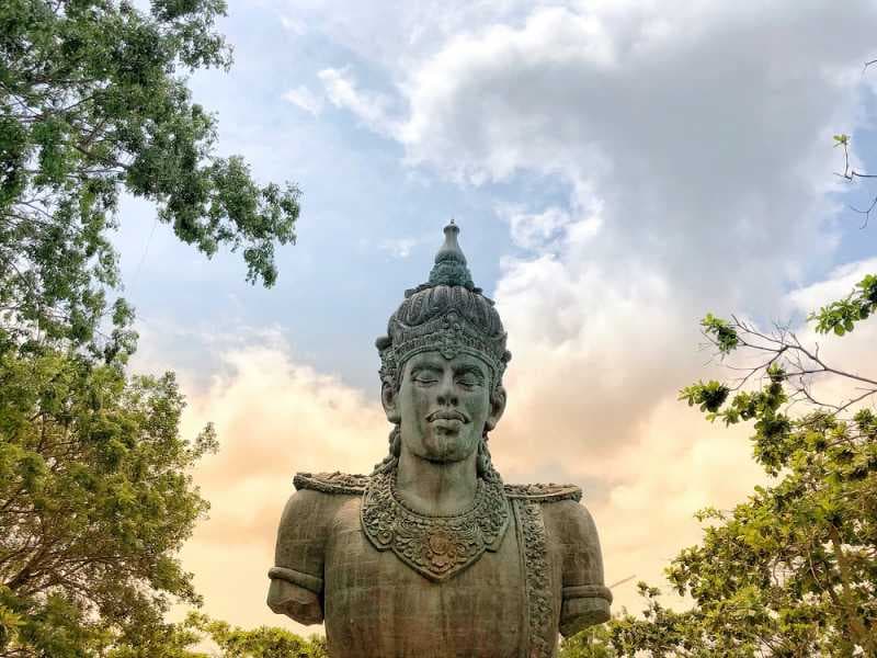 Patung Tertinggi Indonesia ada di Bali, Tengok <i>Yuk</i>