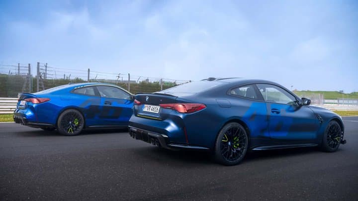Rayakan Ultah Valentino Rossi, BMW Sampai Bikin M4 CS Edisi Khusus! Rayakan Ultah Valentino Rossi, BMW Sampai Bikin M4 CS Edisi Khusus!