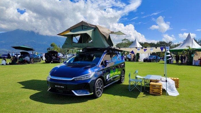 Setahun Rilis, BYD M6 Sudah Laku 10 Ribu Unit di Indonesia Setahun Rilis, BYD M6 Sudah Laku 10 Ribu Unit di Indonesia