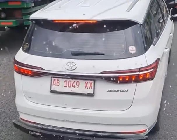 Sampai Ganti Emblem Avanza, Segitu Malunya Pakai Mobil China? Sampai Ganti Emblem Avanza, Segitu Malunya Pakai Mobil China?