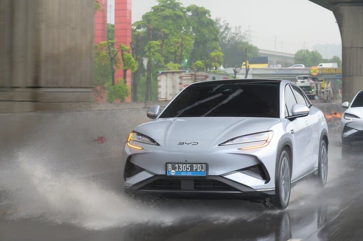 Test Drive BYD Sealion 7 Jakarta - Bandung: SUV Rasa Supercar Test Drive BYD Sealion 7 Jakarta - Bandung: SUV Rasa Supercar