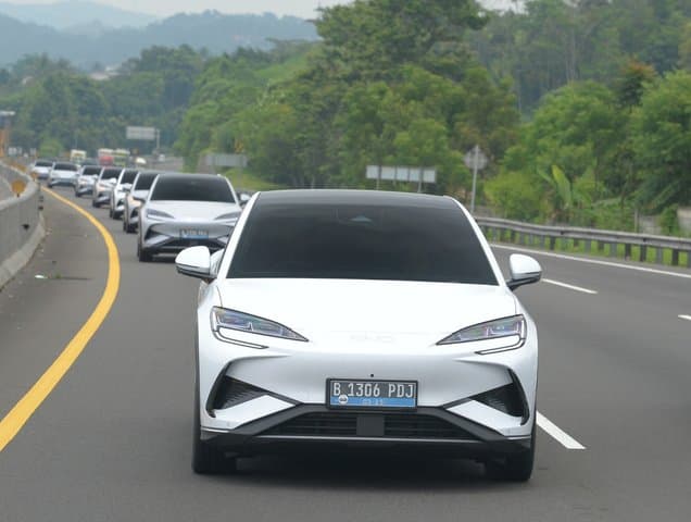 Konsumen Keluhkan Kerusakan BYD Sealion 7, Sampai Ganti Baterai Konsumen Keluhkan Kerusakan BYD Sealion 7, Sampai Ganti Baterai