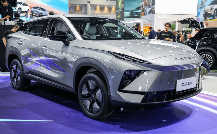 Chery Omoda "Robo Shark" C5 EV Bersiap ke Indonesia Chery Omoda "Robo Shark" C5 EV Bersiap ke Indonesia