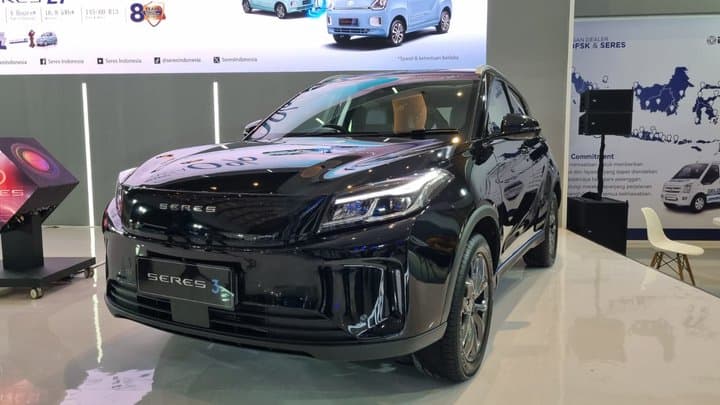 Seres 3 Meluncur di PEVS 2025, Harganya Cuma Rp300 Jutaan! Seres 3 Meluncur di PEVS 2025, Harganya Cuma Rp300 Jutaan!