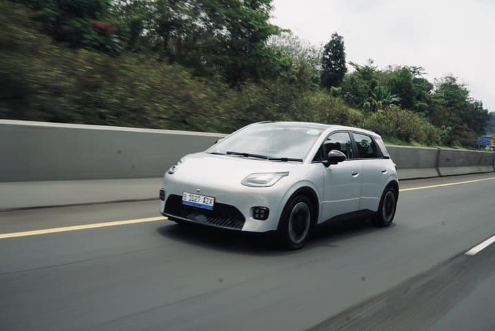 First Drive AION UT: Mobil Listrik Gen Z Dibawa PP Jakarta-Bandung First Drive AION UT: Mobil Listrik Gen Z Dibawa PP Jakarta-Bandung