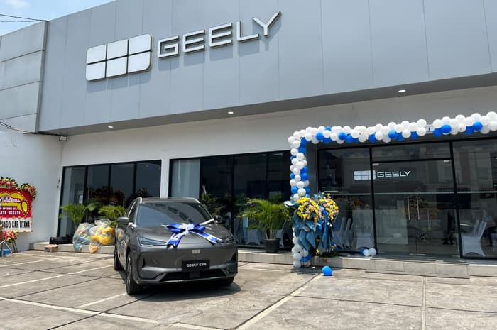Kejar Target 80 Diler, Geely Elite Bekasi Resmi Beroperasi Kejar Target 80 Diler, Geely Elite Bekasi Resmi Beroperasi