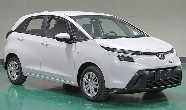 Tampang Makin Aneh, Untung Honda Jazz Gak Dijual lagi di Indonesia Tampang Makin Aneh, Untung Honda Jazz Gak Dijual lagi di Indonesia