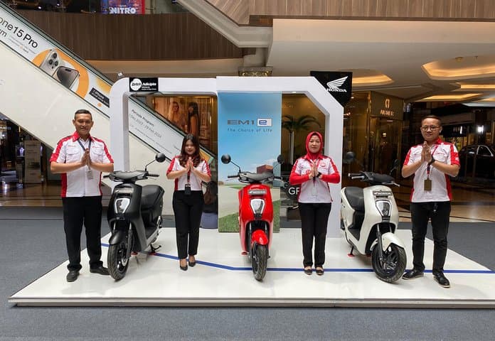 Honda Tak Gentar Bersaing dengan Motor Listrik Murah China Honda Tak Gentar Bersaing dengan Motor Listrik Murah China