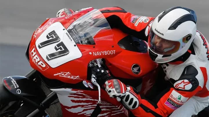 Dilelang, Honda CBR1000RR Milik Michael Schumacher Laku Rp1,2 Miliar Dilelang, Honda CBR1000RR Milik Michael Schumacher Laku Rp1,2 Miliar