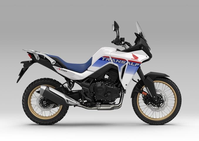 Moge Petualang Honda New XL750 Transalp Punya Fitur Baru Moge Petualang Honda New XL750 Transalp Punya Fitur Baru
